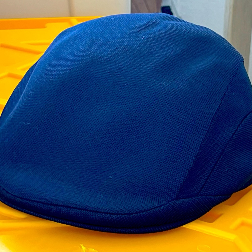 NEW KANGOL HAT! NAVY BLUE! SIZE S, NEW WITH TAGS!